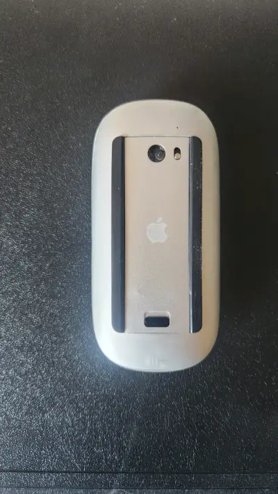 Mouse inalámbrico Apple Magic Mouse - miniatura 2