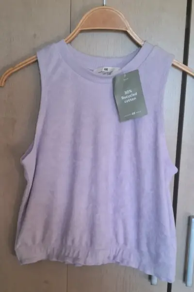 Top / Polera sin Mangas H&M Lila (NUEVA) - miniatura 1