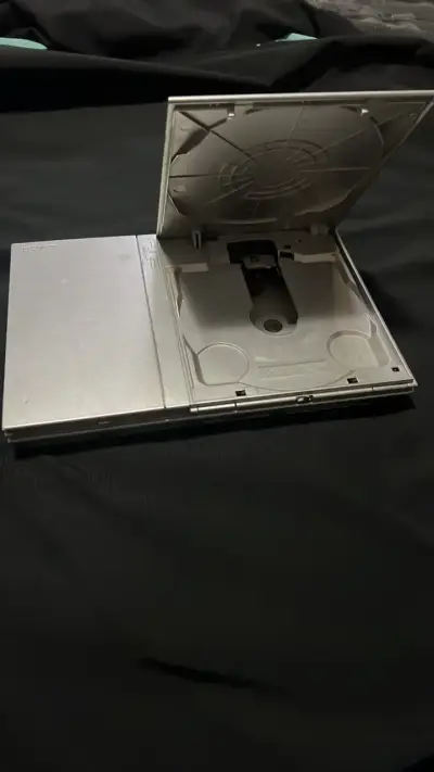 Consola PlayStation 2 Slim plateada para repuesto - miniatura 2