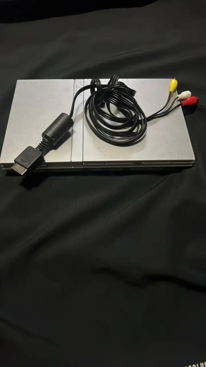 Consola PlayStation 2 Slim plateada para repuesto - 4