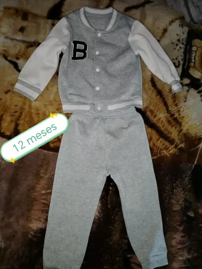 Lote de ropa de 12, 18 y 24 meses - miniatura 1