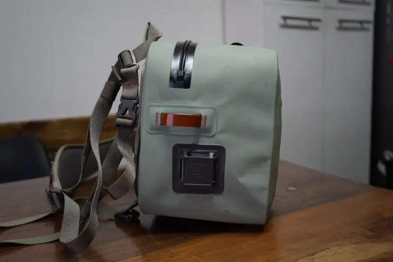 Mochila seca Fishpond slingpack - 5