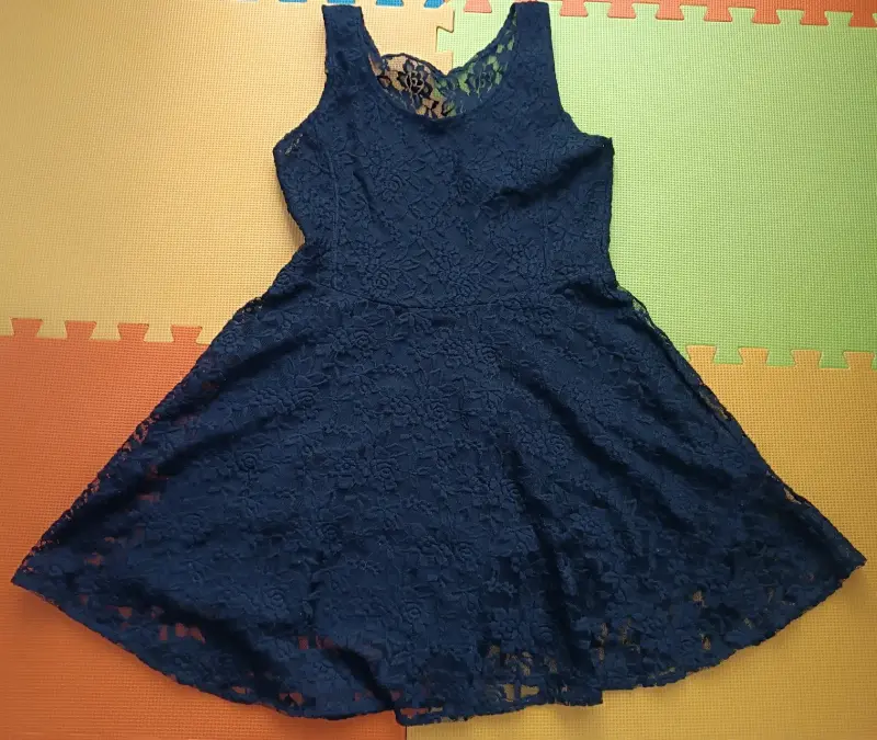 Vestido de encaje negro para mujer - 2