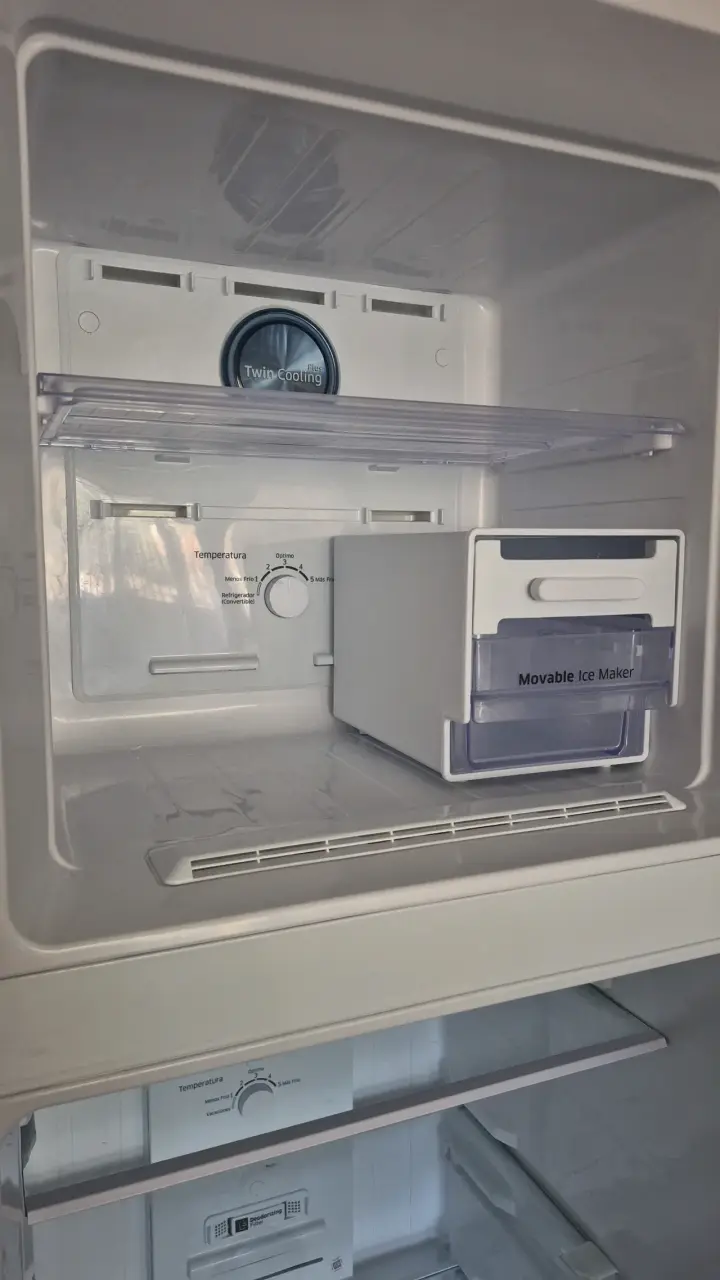 Refrigerador Samsung - 4