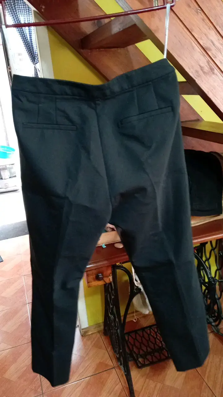 Pantalón negro de vestir Basement Basic - 2