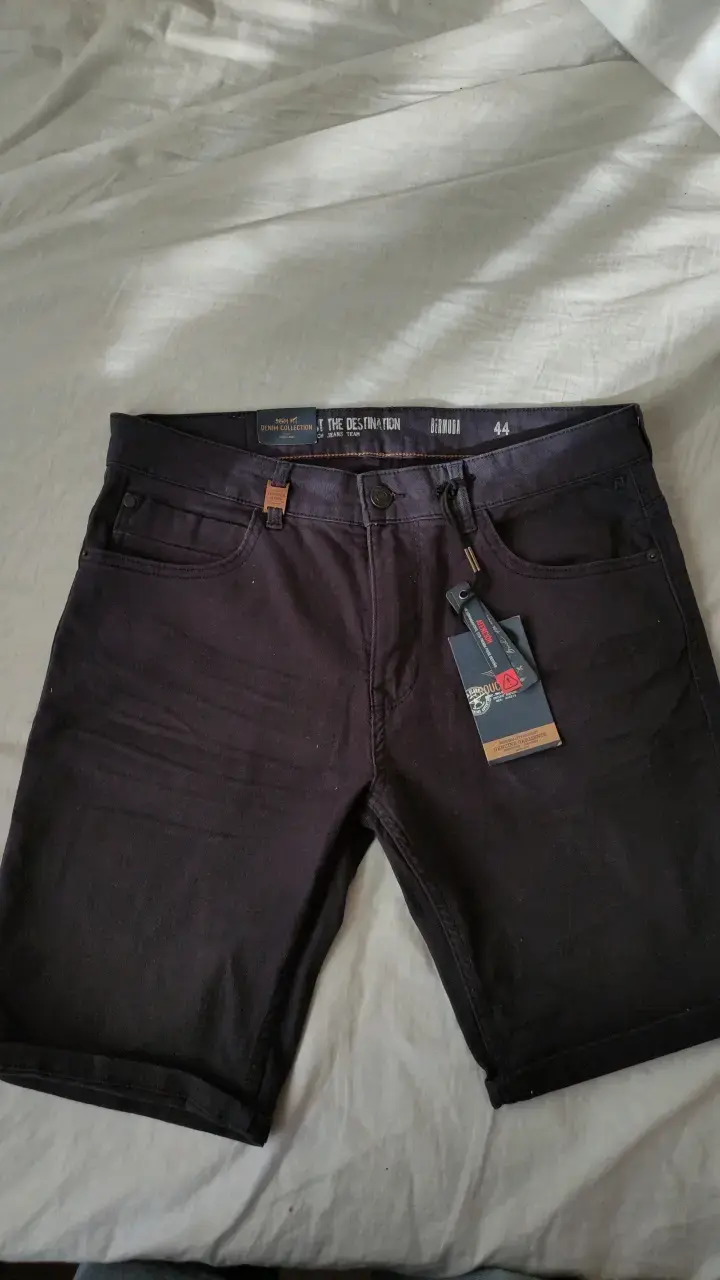 Bermudas negras slim fit Ferouch talla 44 - 1