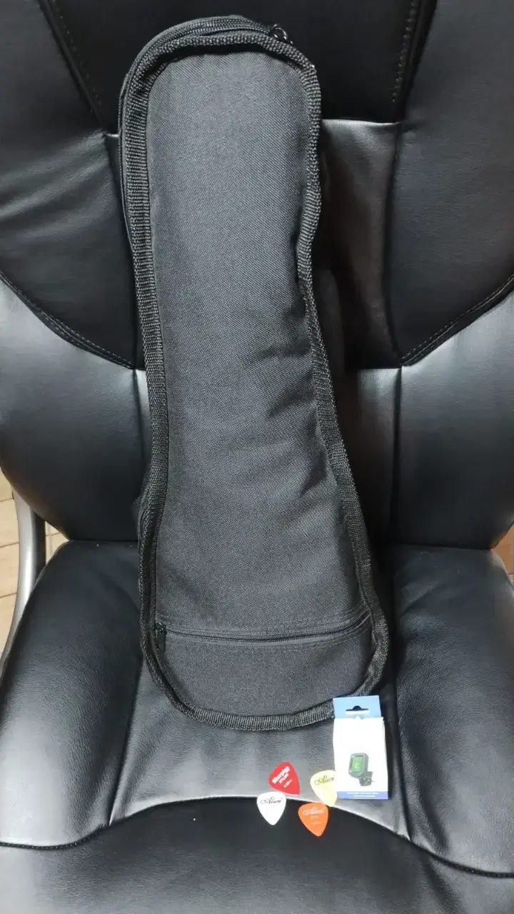Ukelele Soprano + funda + afinador + uñetas - 5
