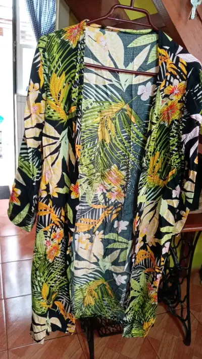 Kimono floral tropical para mujer - miniatura 1