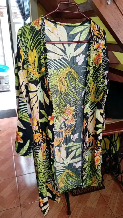 Kimono floral tropical para mujer - miniatura 4