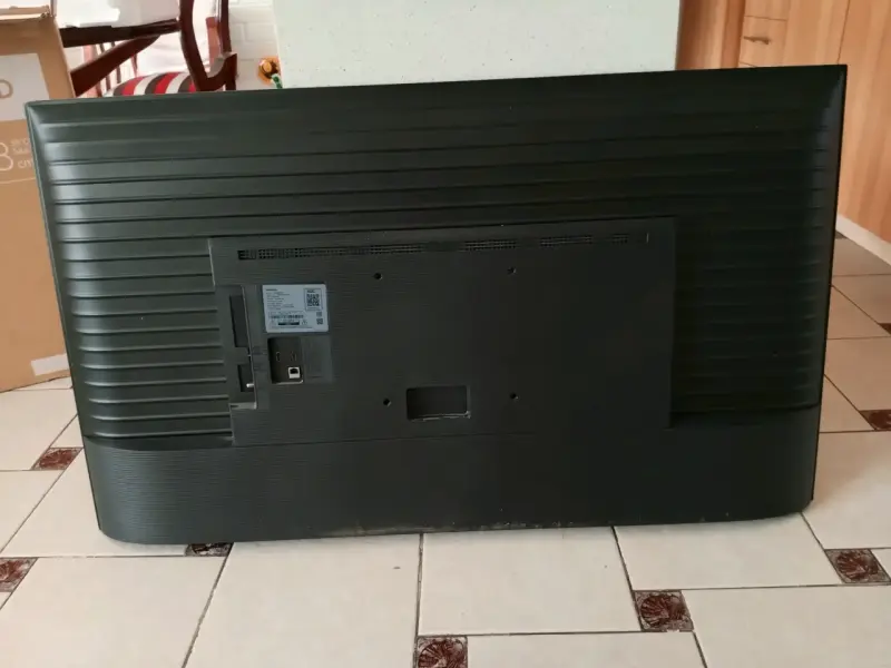 Televisor Samsung 55 pulgadas UHD 4K - 3