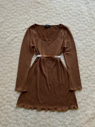 Vestido marrón de punto con cinturón Cider - miniatura 1
