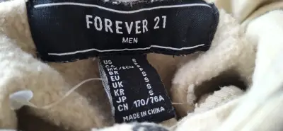 Polerón con capucha estampado de Forever 21 - miniatura 2