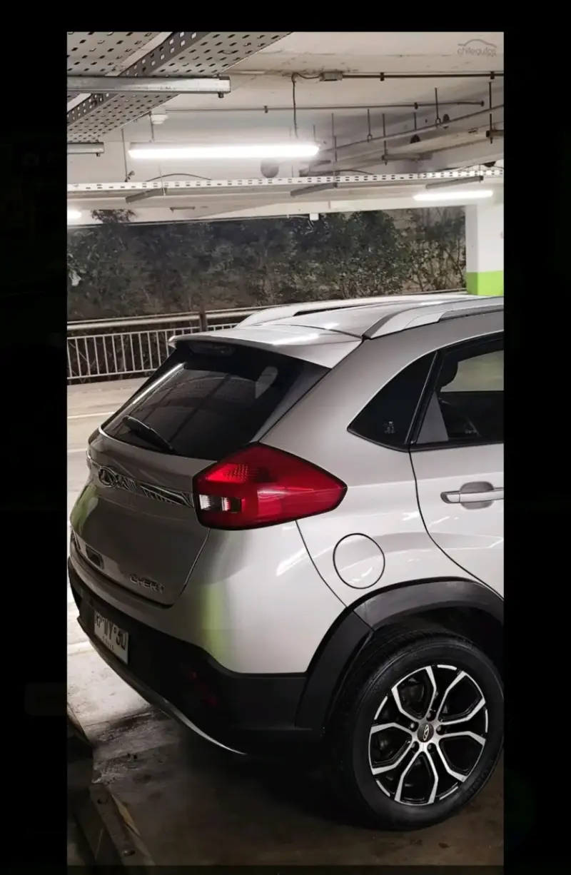 SUV Chery Tiggo 2022 en buen estado - 4