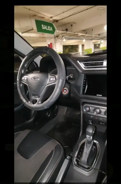 SUV Chery Tiggo 2022 en buen estado - miniatura 5