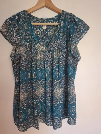 Blusa estampada azul para mujer - miniatura 2