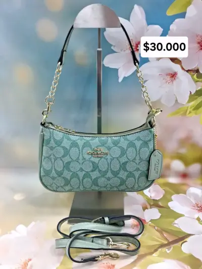 Cartera de hombro Coach con logo y cadena - miniatura 5