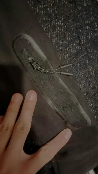 Polerón con capucha gris Nike para hombre - miniatura 2