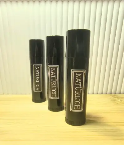 Bálsamo labial Natürlich sweet cherry candysome - miniatura 3