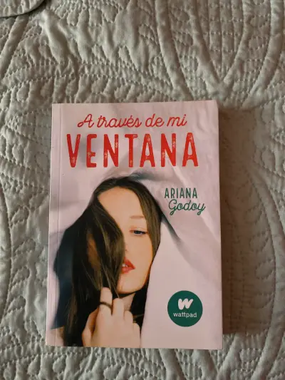 Libro 'A través de mi ventana' - miniatura 1