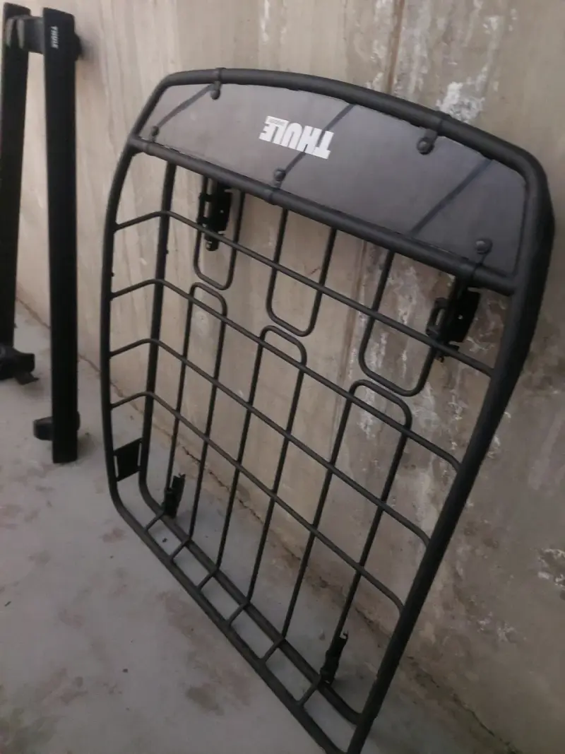 Portaequipaje de techo Thule para auto - 1
