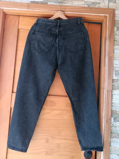 Jeans nuevo, colornegro de mezclilla para mujer - miniatura 2