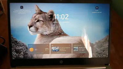 Notebook HP con pantalla de 14 pulgadas - miniatura 1