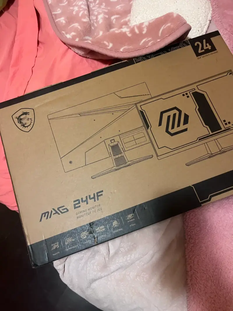 Monitor Gaming MSI MAG 24 pulgadas - 1