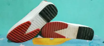 Zapatillas Minnie Mouse blancas - miniatura 5