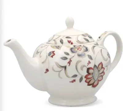 Juego de vajilla de porcelana floral - miniatura 1