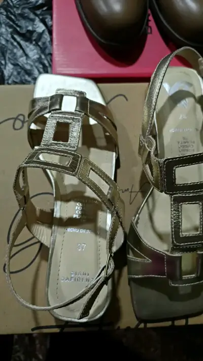 Sandalias de cuero Giani Da firenze doradas - miniatura 4