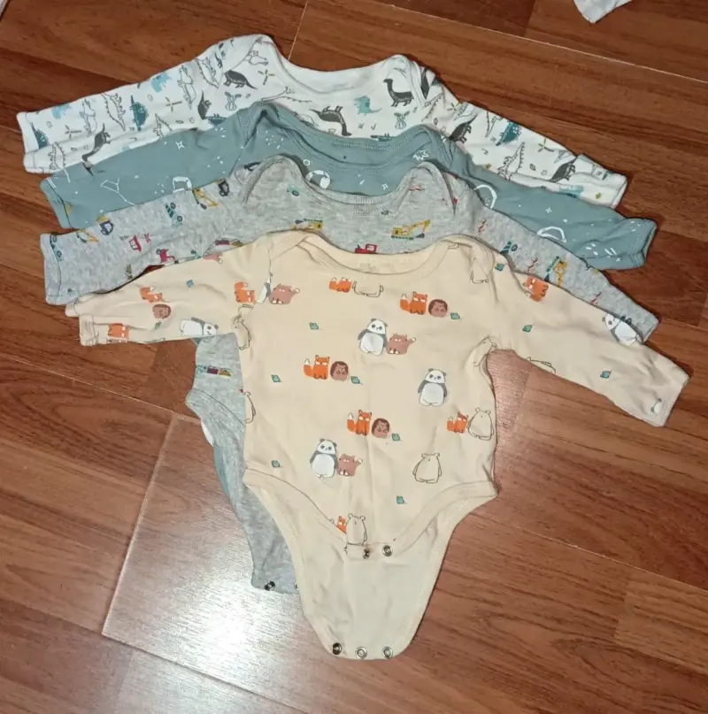 Conjunto de bodies para bebé con estampados variados - 2