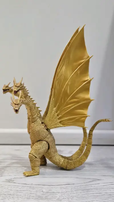 S.H. Monsterarts  King Ghidorah con soporte - miniatura 3