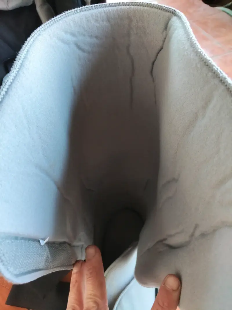 Bota ortopédica ajustable para recuperación - 3