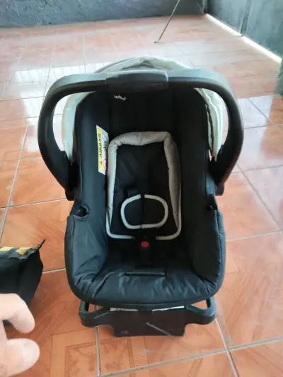 Silla de Auto para Bebé Infanti Negra - miniatura 5