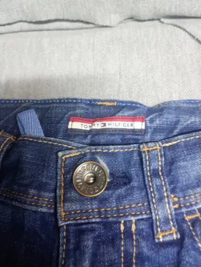 Jeans Tommy Hilfiger para Hombre Talla 8 - miniatura 2