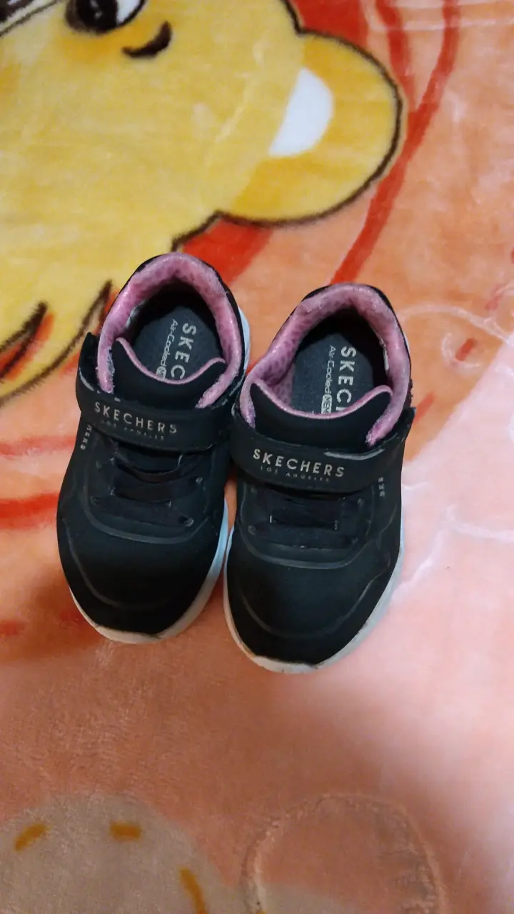 Zapatillas negras para niños Skechers - 1
