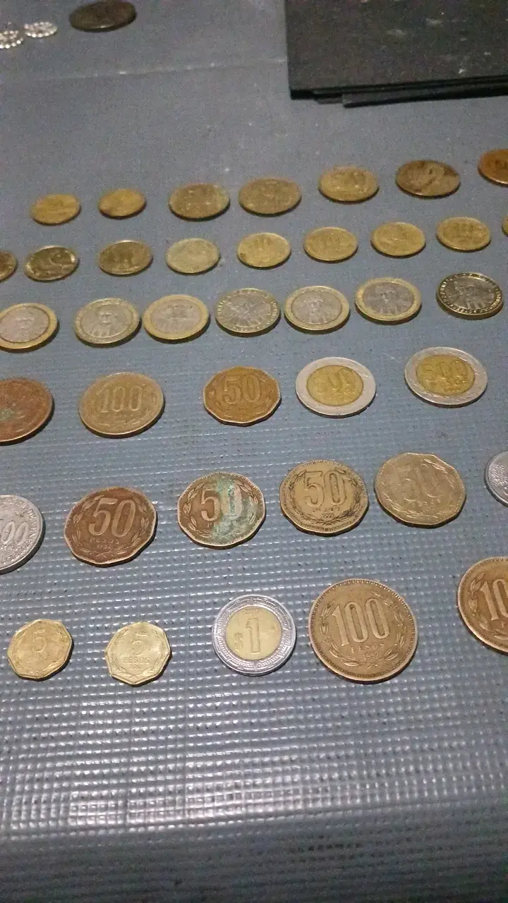 Colección de Monedas Antiguas Variadas - 3