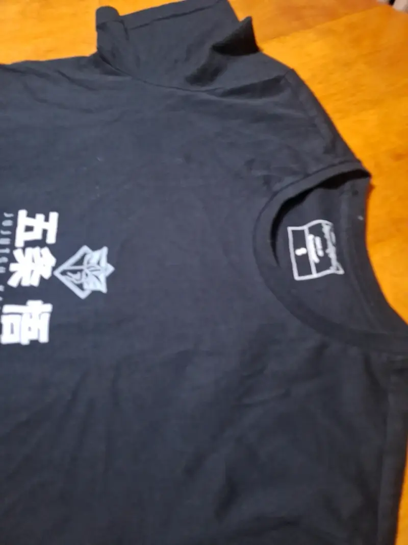 Polera negra de anime Jujutsu Kaisen - 1