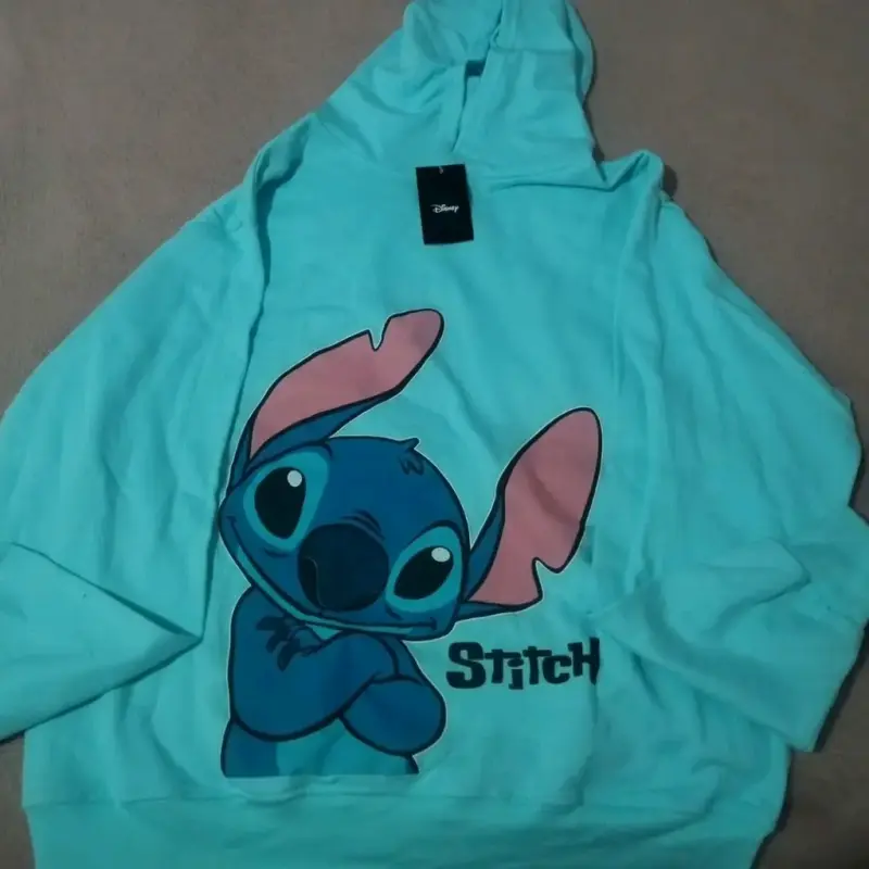 Polerón Disney Stitch azul claro con capucha