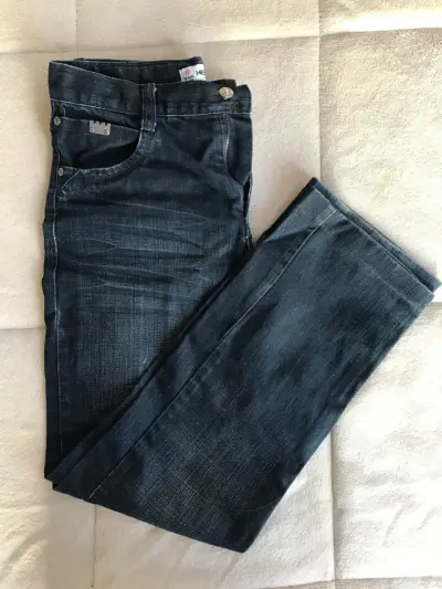 Jeans azul oscuro de calidad - miniatura 1