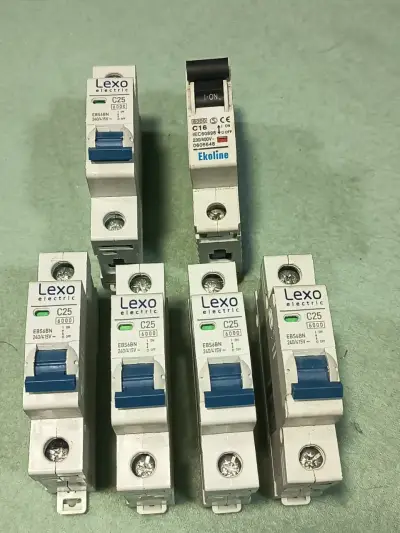Pack 6 Automáticos Eléctricos 25A y 16A 6kA - miniatura 1
