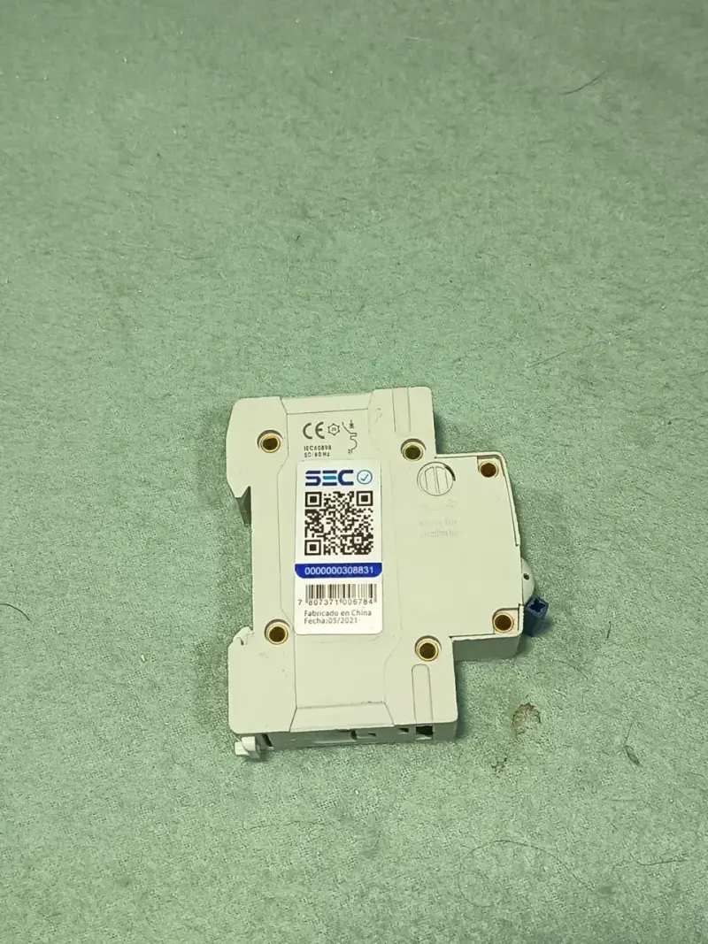 Pack 6 Automáticos Eléctricos 25A y 16A 6kA - 2