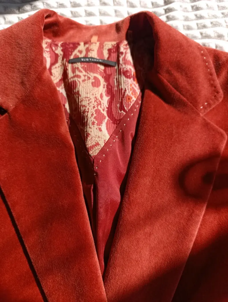 Blazer de terciopelo terracota para mujer - 3