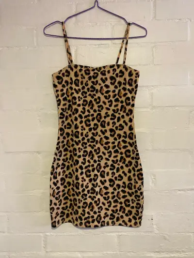 Vestido animal print H&M - miniatura 1