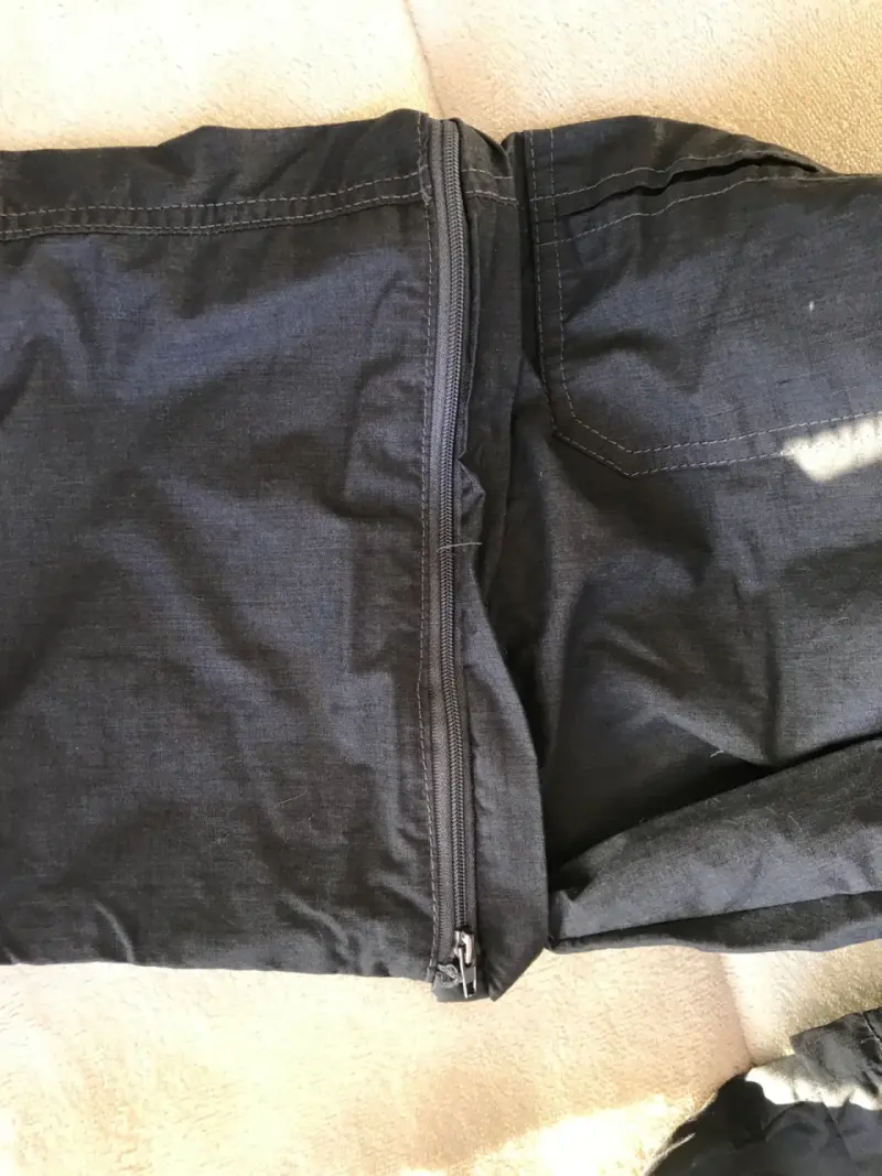 Pantalones cargo negros para trekkin con bolsillos - 4