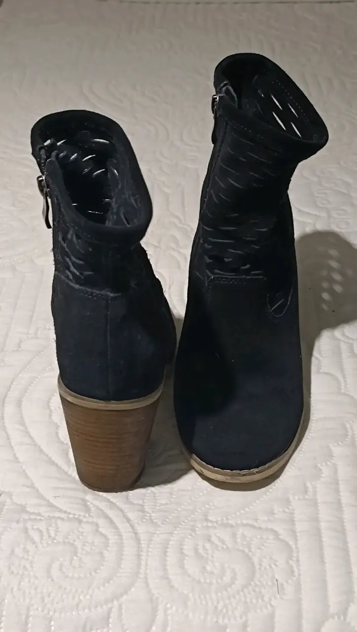 Botines negros T 37 - 1