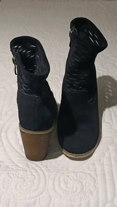 Botines negros T 37 - miniatura 1