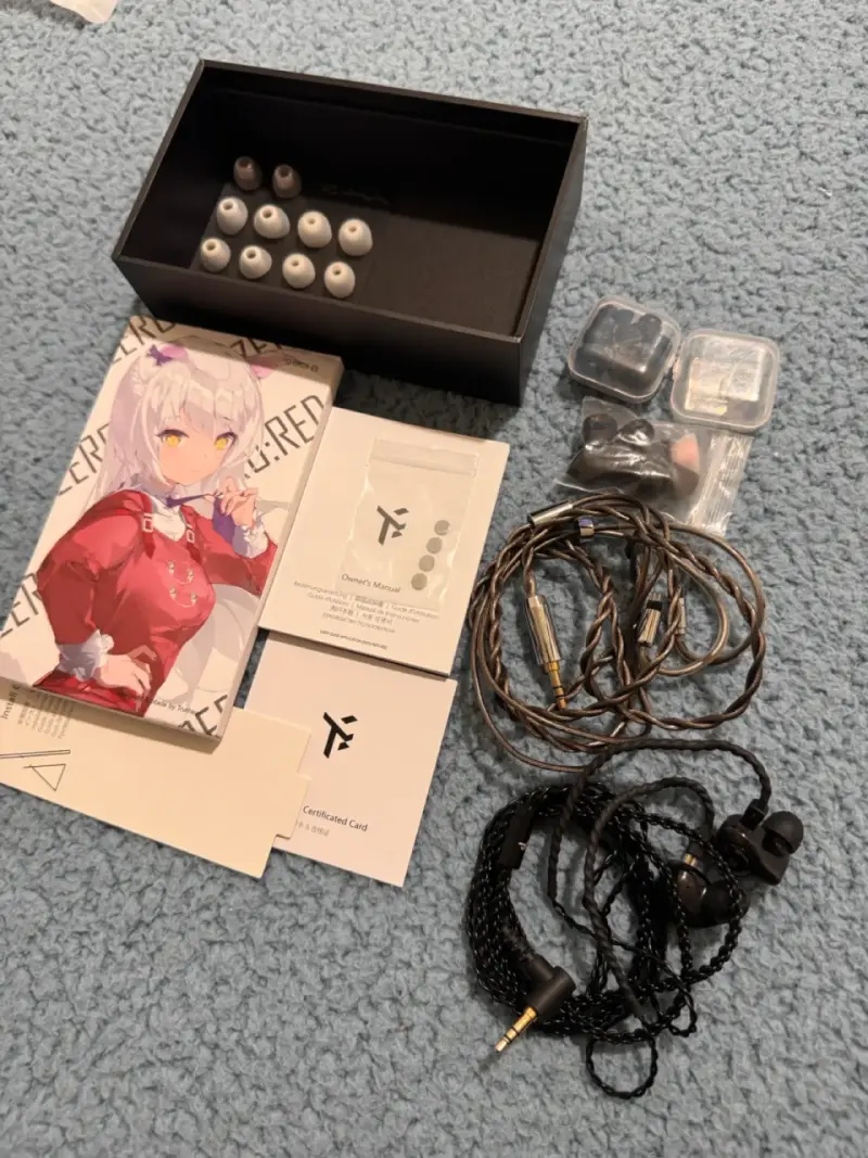 Auriculares in-ear con accesorios - 1