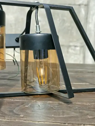 Lámpara colgante de metal y vidrio ámbar - miniatura 3