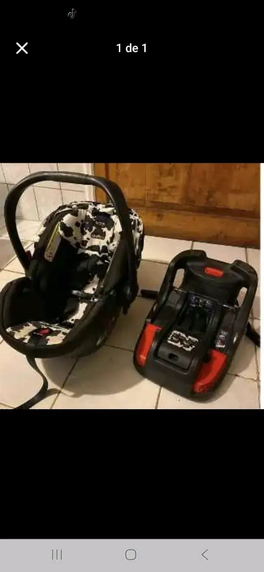Silla de auto para bebé con base desmontable